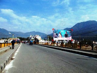 Billboard-Chandrabhaga Bridge,Rishikesh