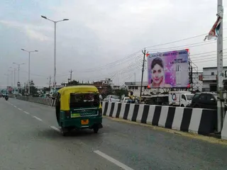 Billboard-Lucknow Road,Gorakhpur