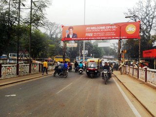 Gantry-Aaj Press Flyover,Allahabad
