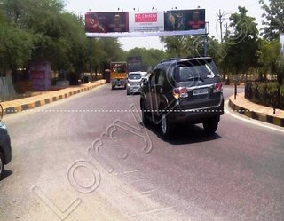 Hoarding - Sector 21D, Faridabad