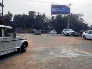 Unipole-Delhi Rohtak Road,Rohtak