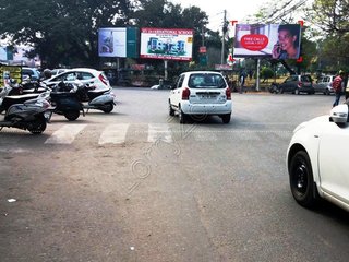 Unipole-Gole Market,Jammu