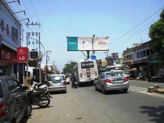 Unipole-Main Market,Vikas Nagar