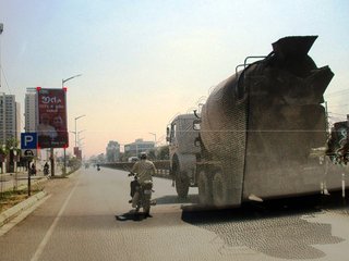 Unipole-Ring Road,Rajkot