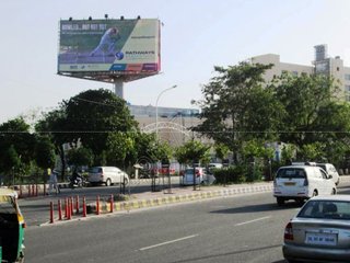 Unipole-Sector 18,Noida