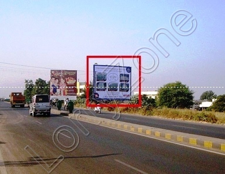 Hoarding in Chakan,Pune at Kurli phata , Nashik Road10xmt