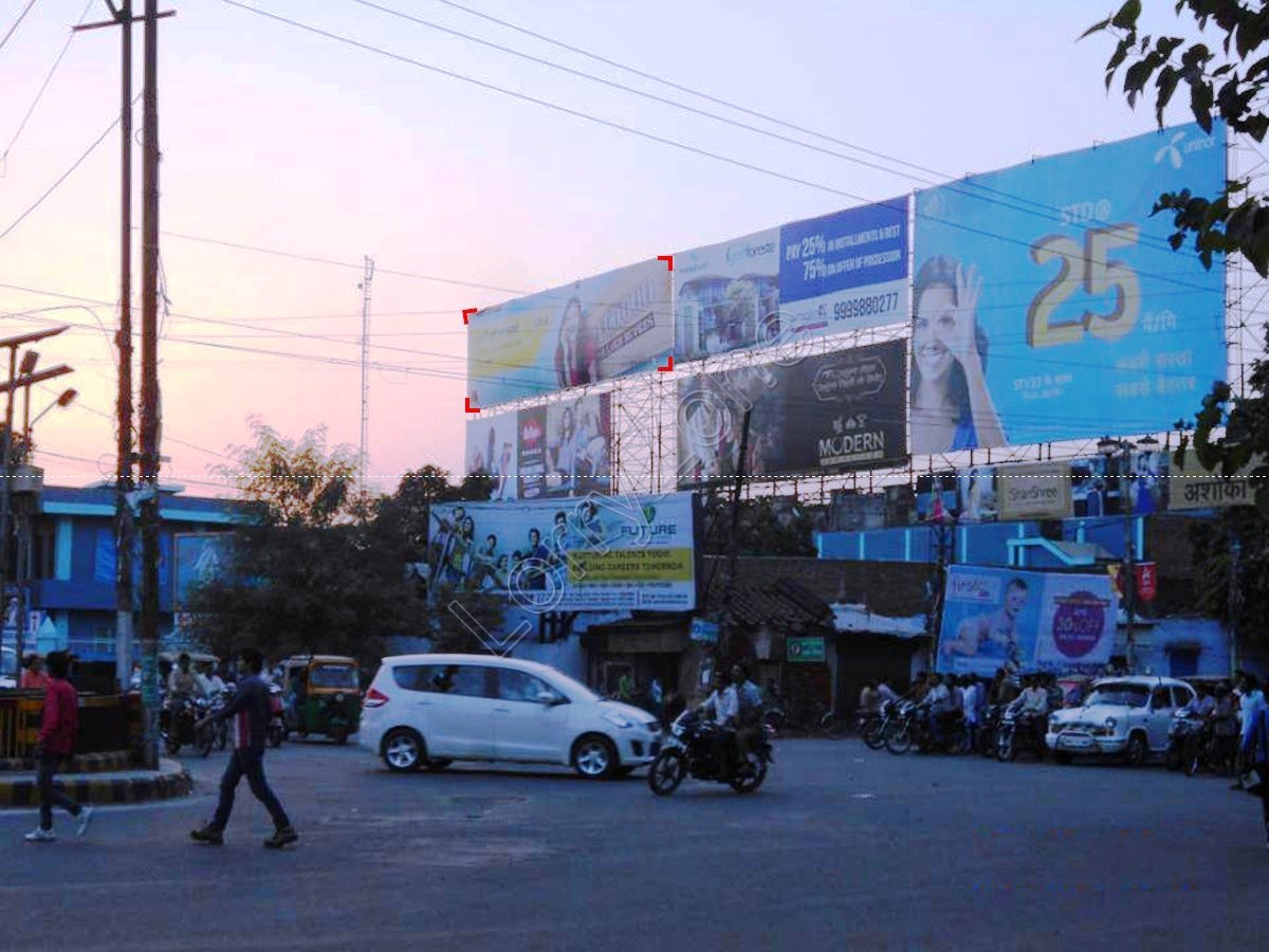 Billboard-Chowki Chauraha,Bareilly