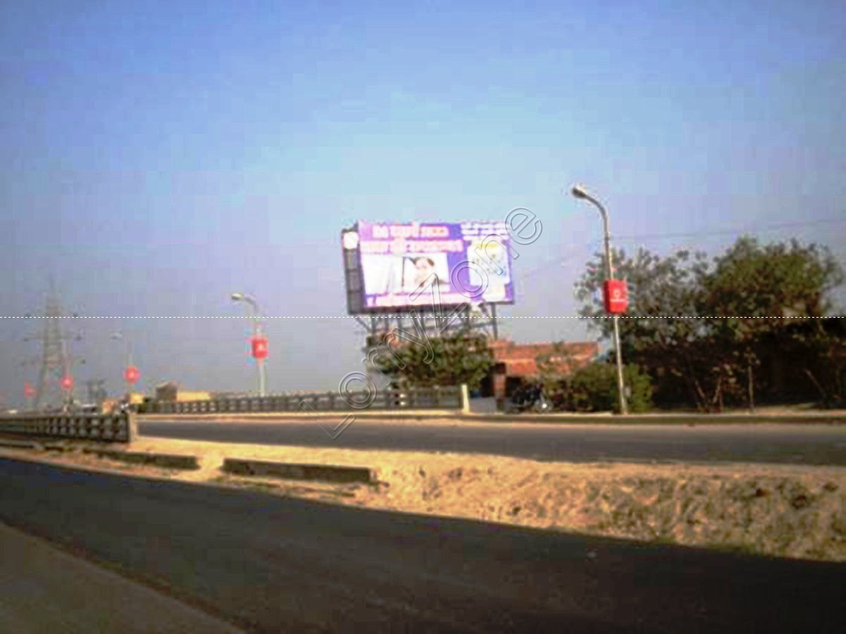 Billboard-Lucknow Road,Gorakhpur