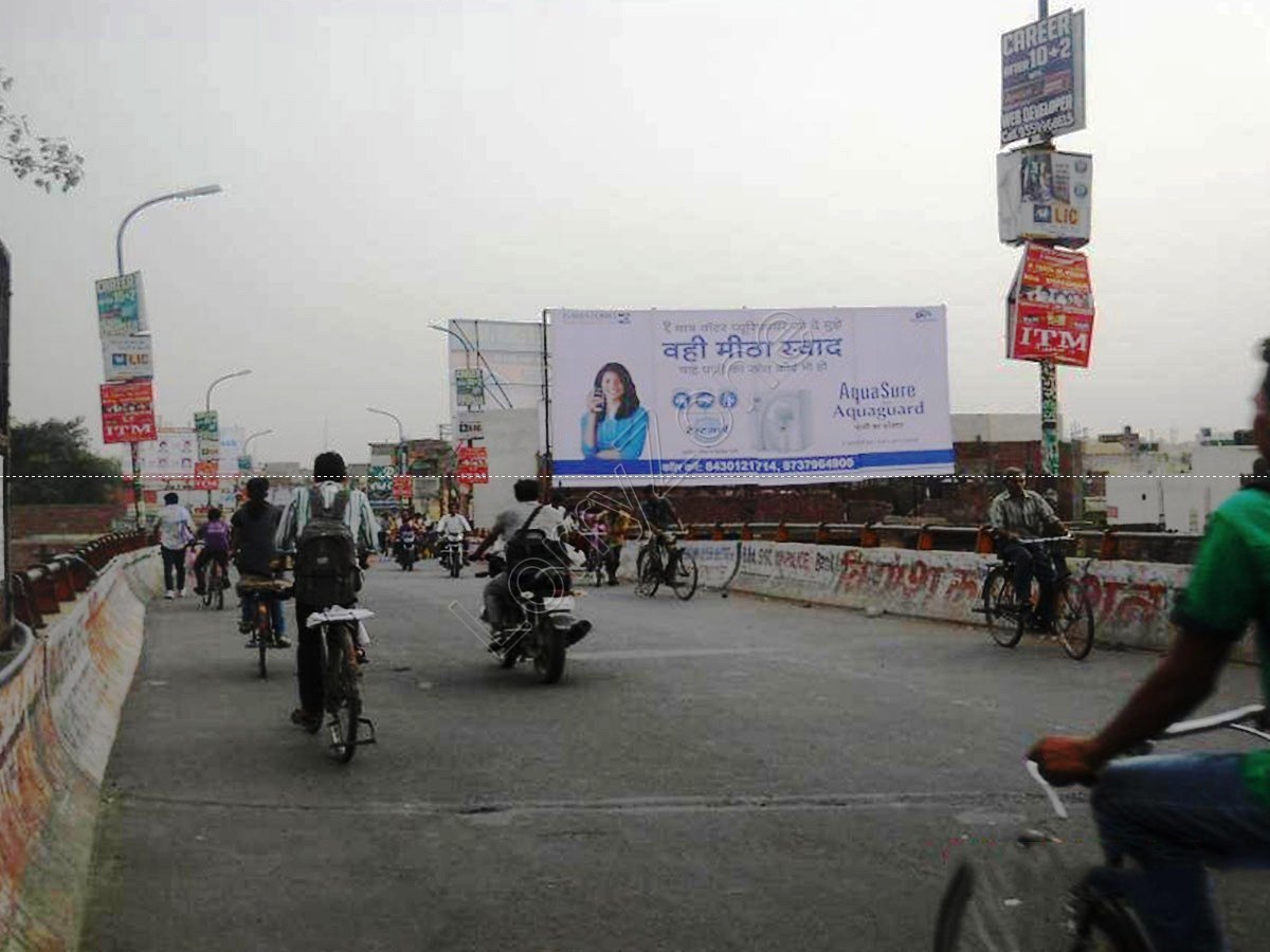 Billboard-Meenakshi Flyover,Aligarh