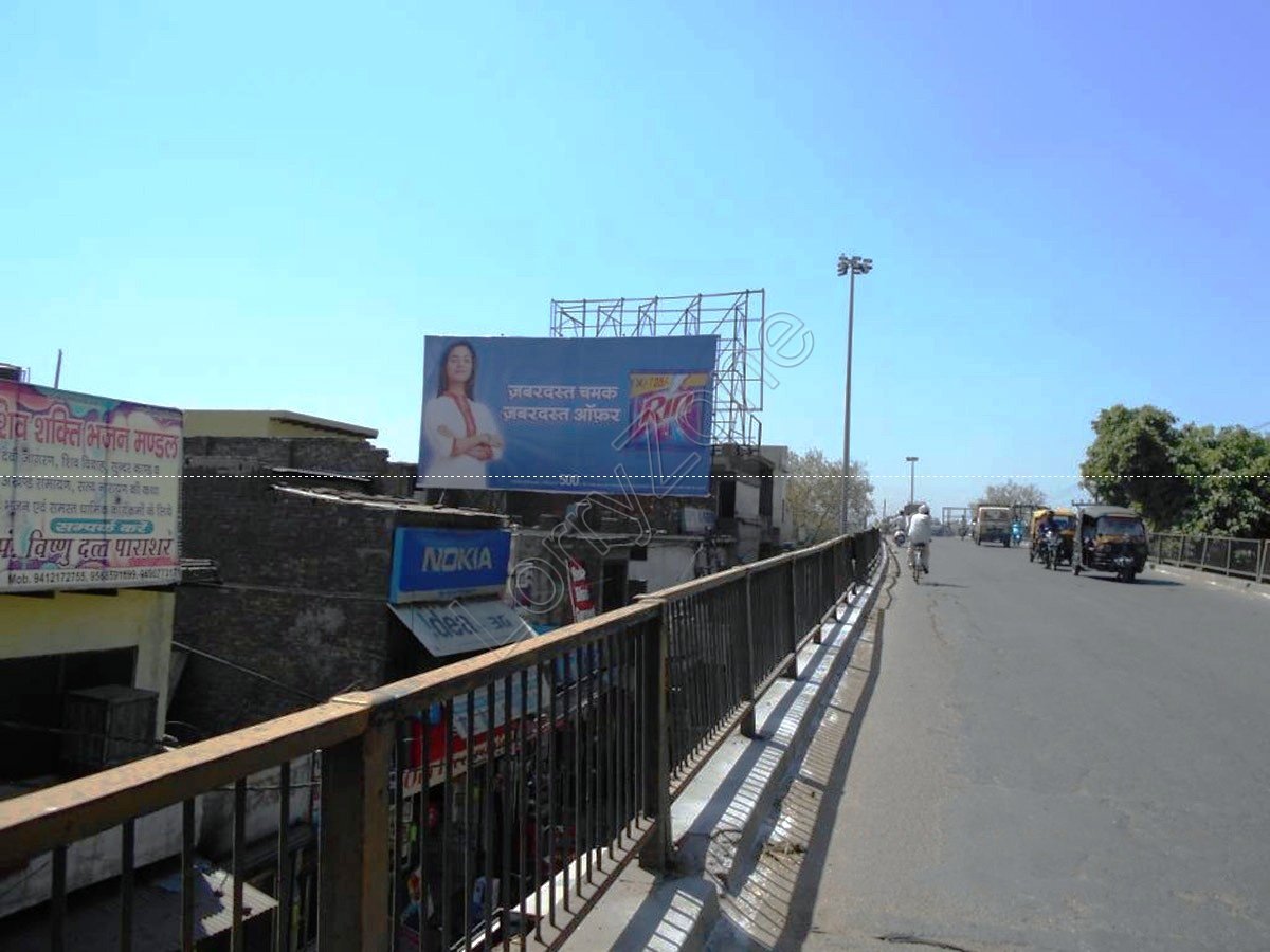Billboard-Naurangabad,Aligarh